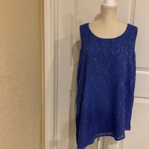Dana Buchman flowy, lined,sleeveless, tunic length top Sz. Large